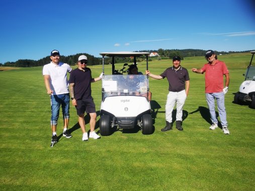 Regional turnering Hauger Golfklubb. Herlig dag med golf og sosialt samvær.