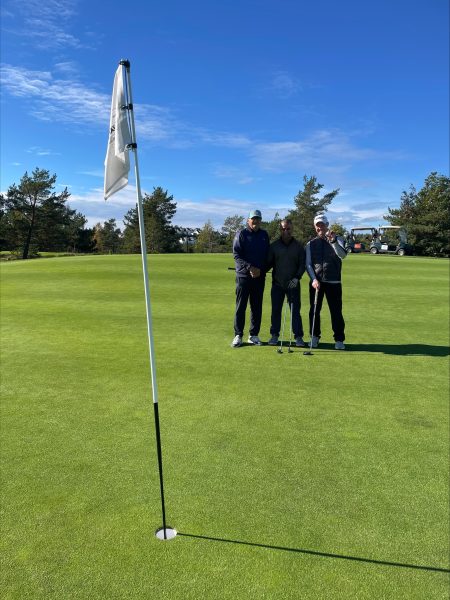 Golfen har tatt av i Kragerø med Ett slag av gangen!